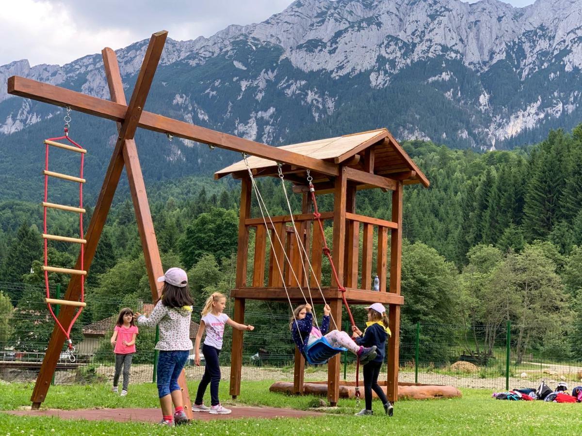 Panorama Pietrei Craiului 호텔 Zărneşti 외부 사진